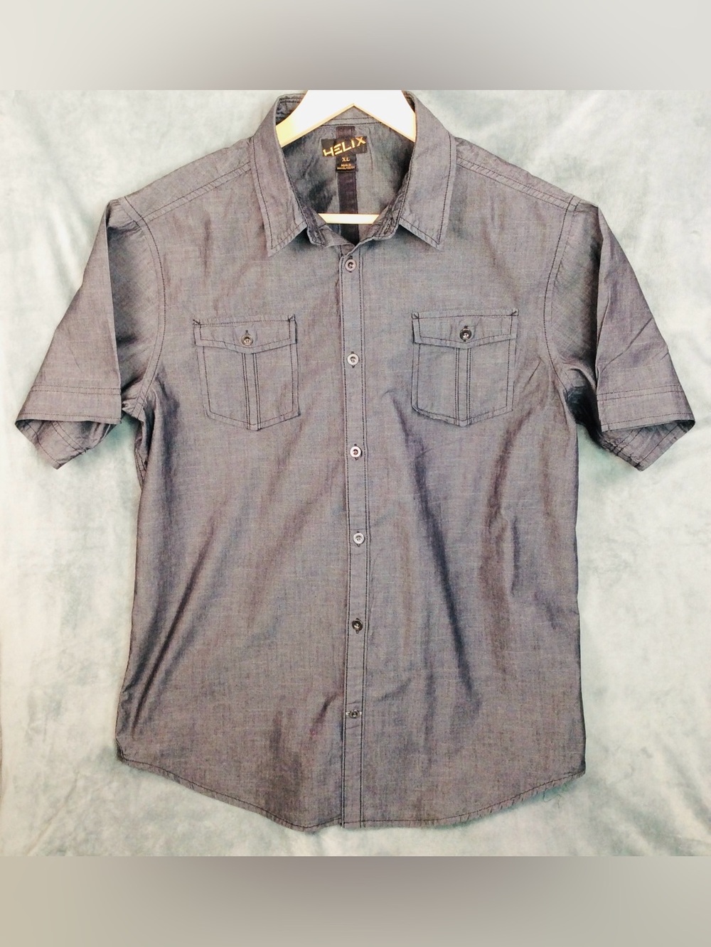 Helix Men’s Short-Sleeve Button-Down Shirt in Gray 100% Cotton